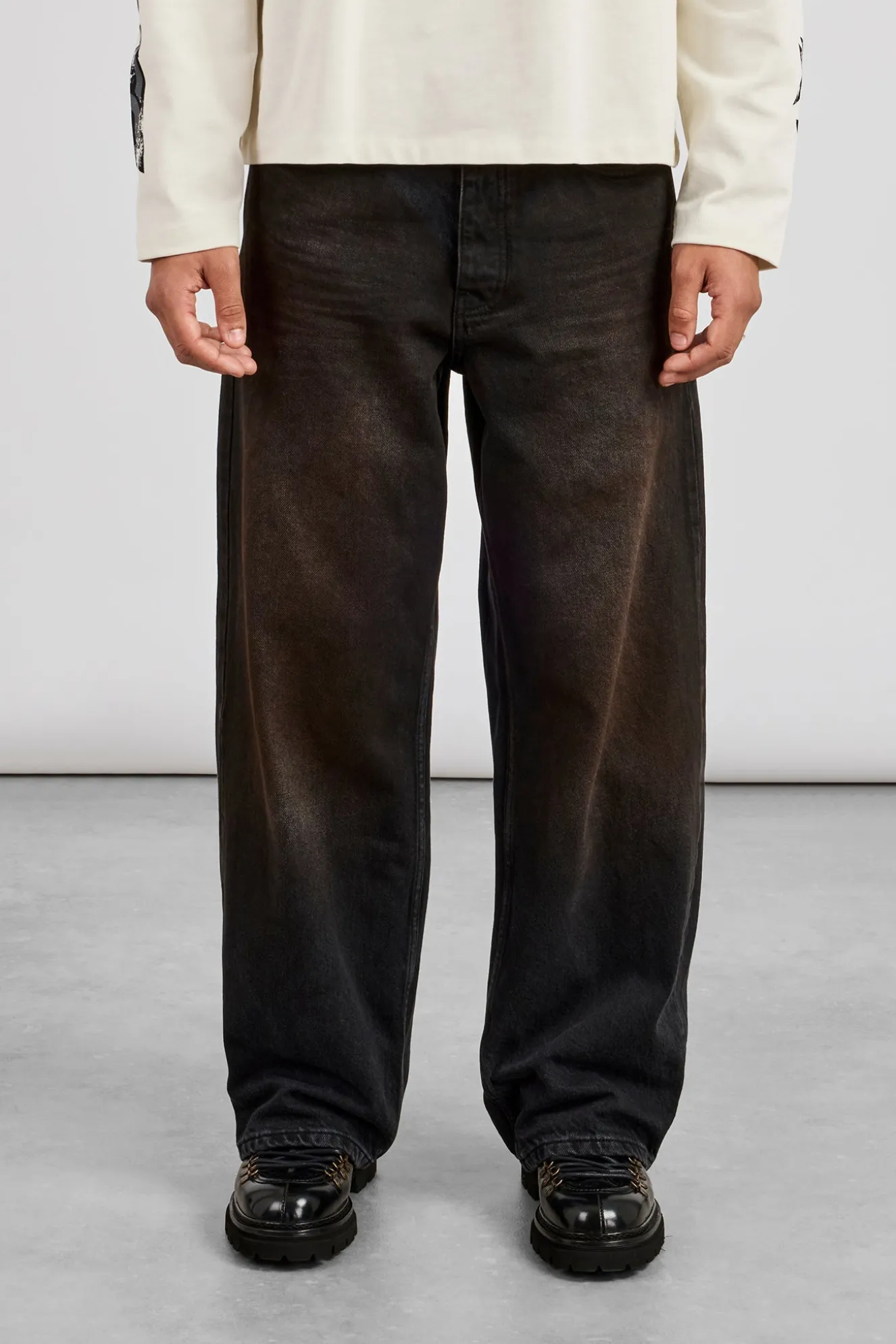 Baggy Fit Dirty Wash Jeans - Black