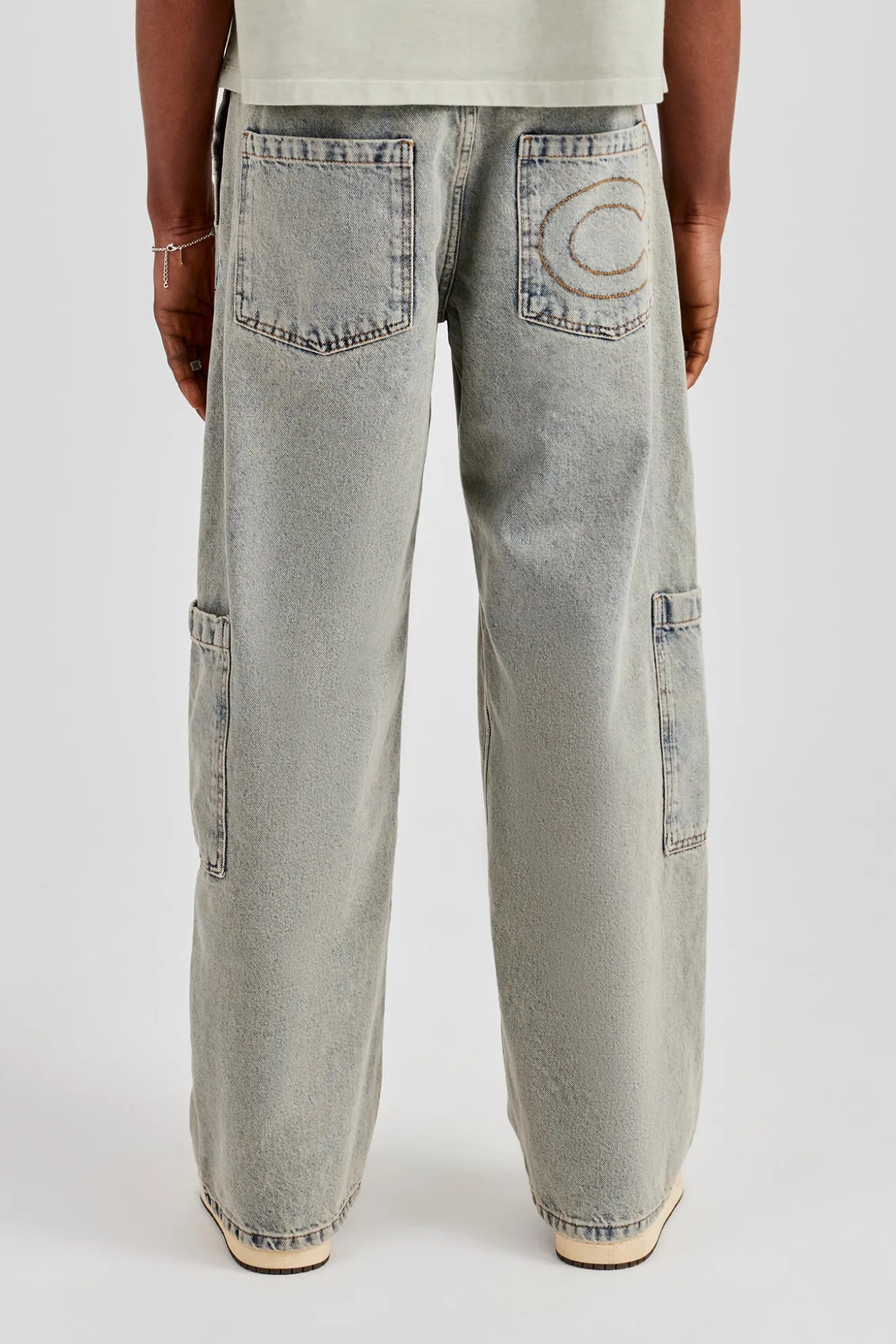 Baggy Fit Patch Pocket Jean - Antique Wash
