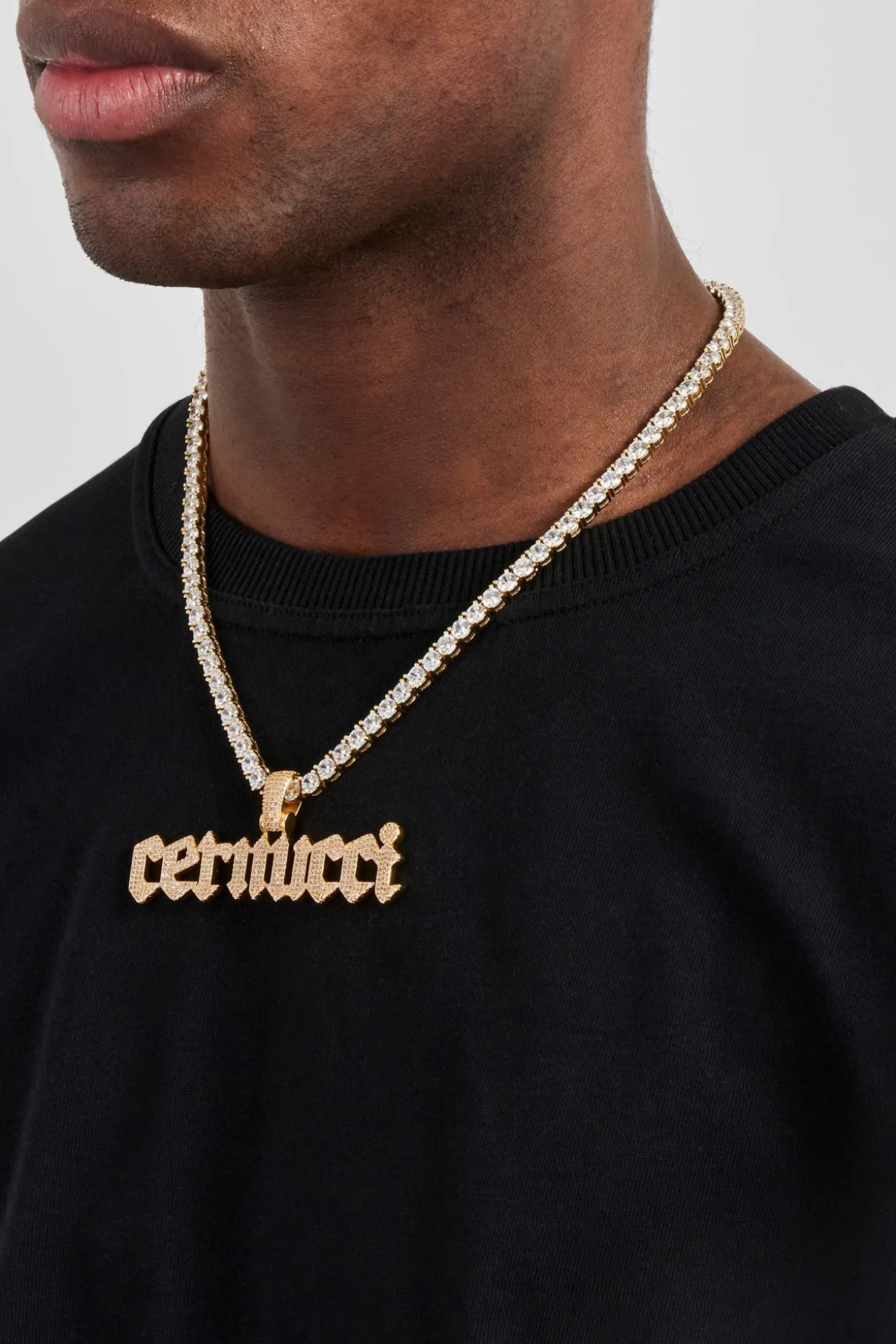 Biergarten Font Pendant - 20mm - Gold
