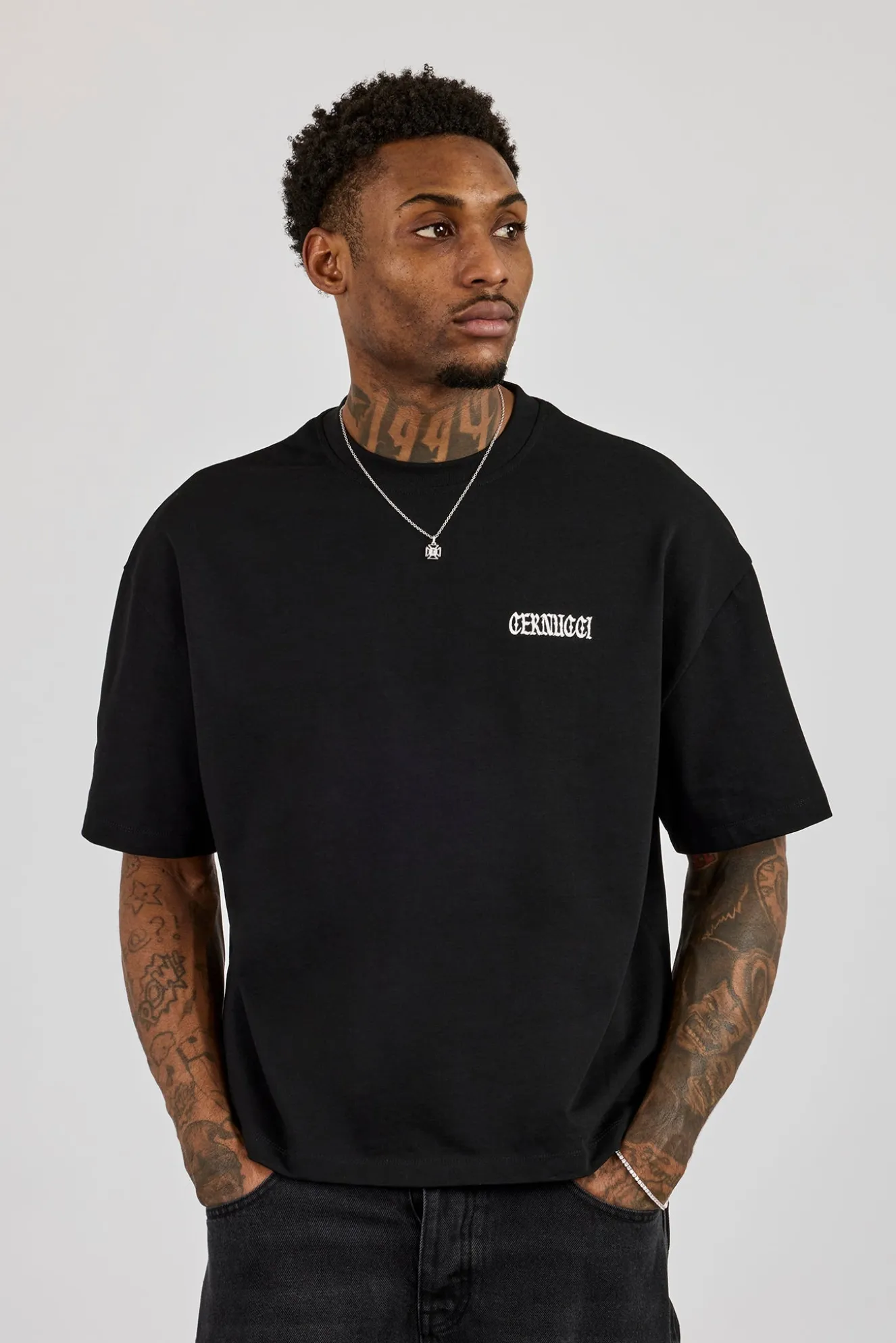 Boxy Cernucci High Build Embroidered T-Shirt - Black