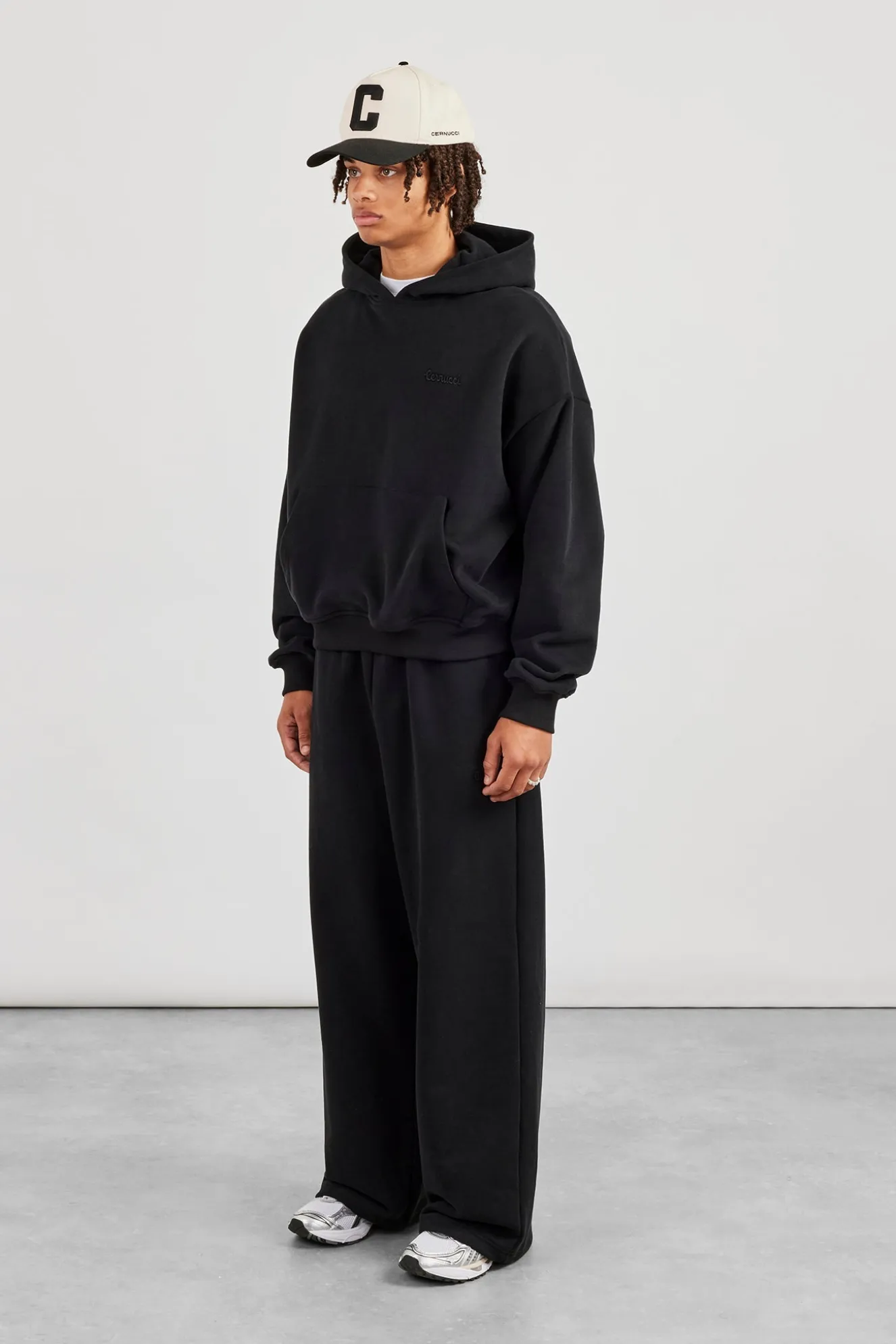 Boxy Hoodie & Baggy Fit Jogger - Black