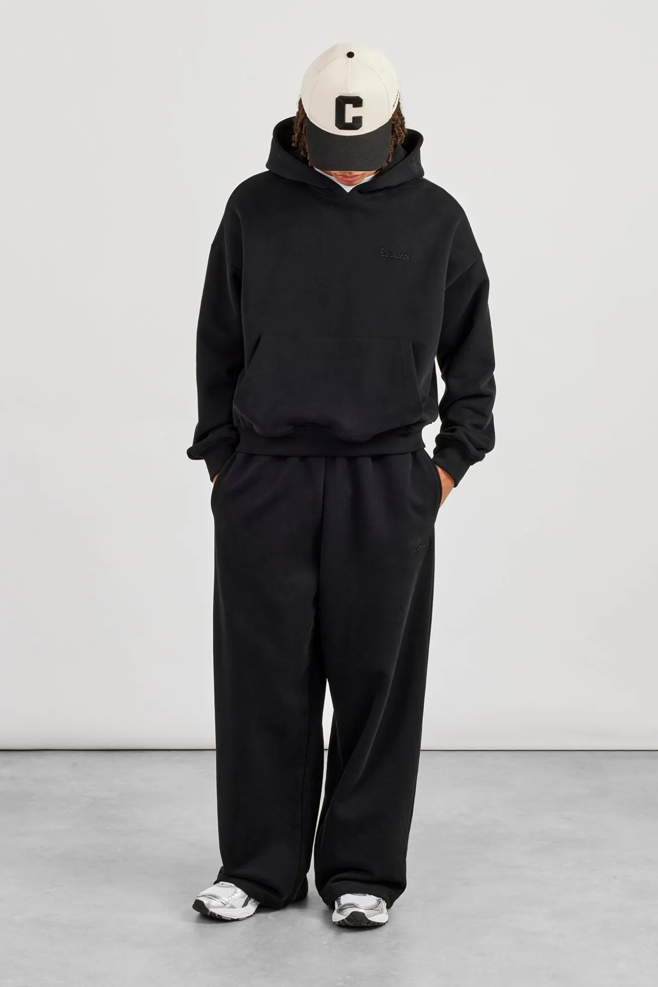 Boxy Hoodie & Baggy Fit Jogger - Black