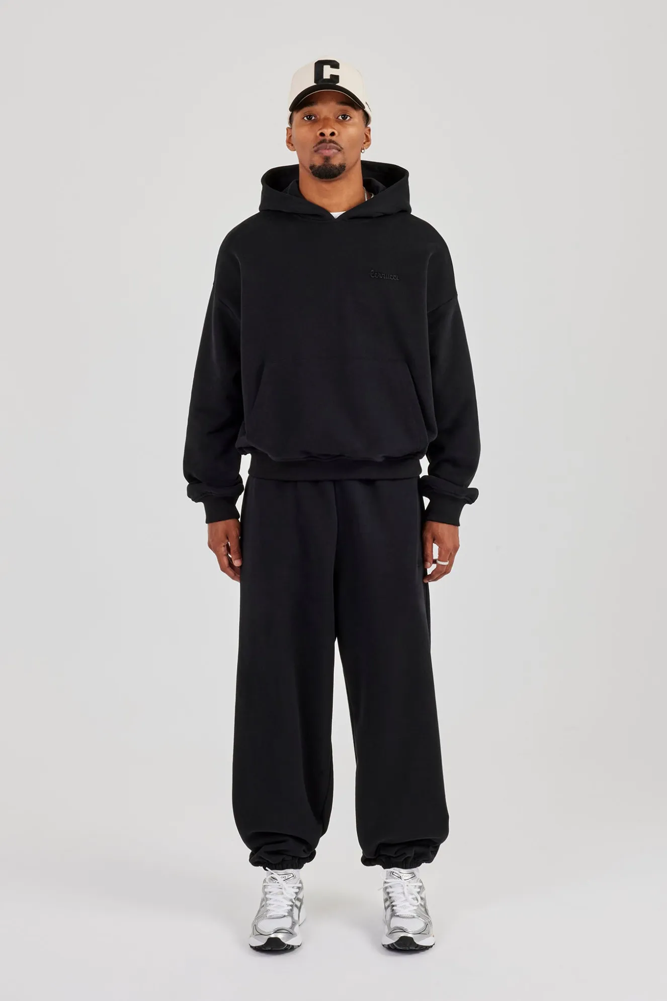 Boxy Hoodie & Cuffed Jogger - Black