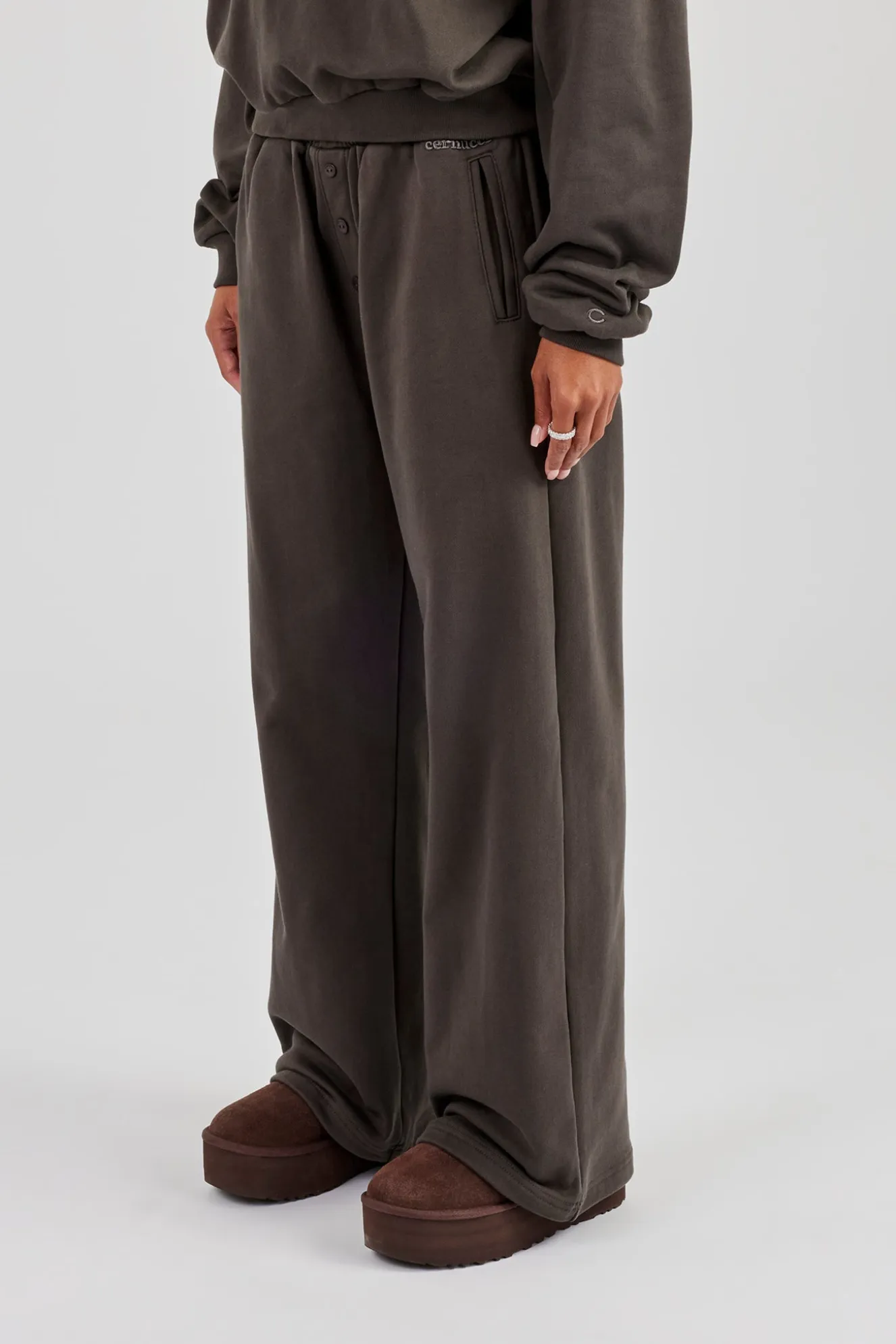 Buttoned Detail Wide Leg Jogger - Coffee