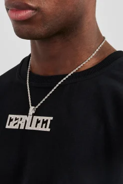 Calvera Font Pendant - 22mm