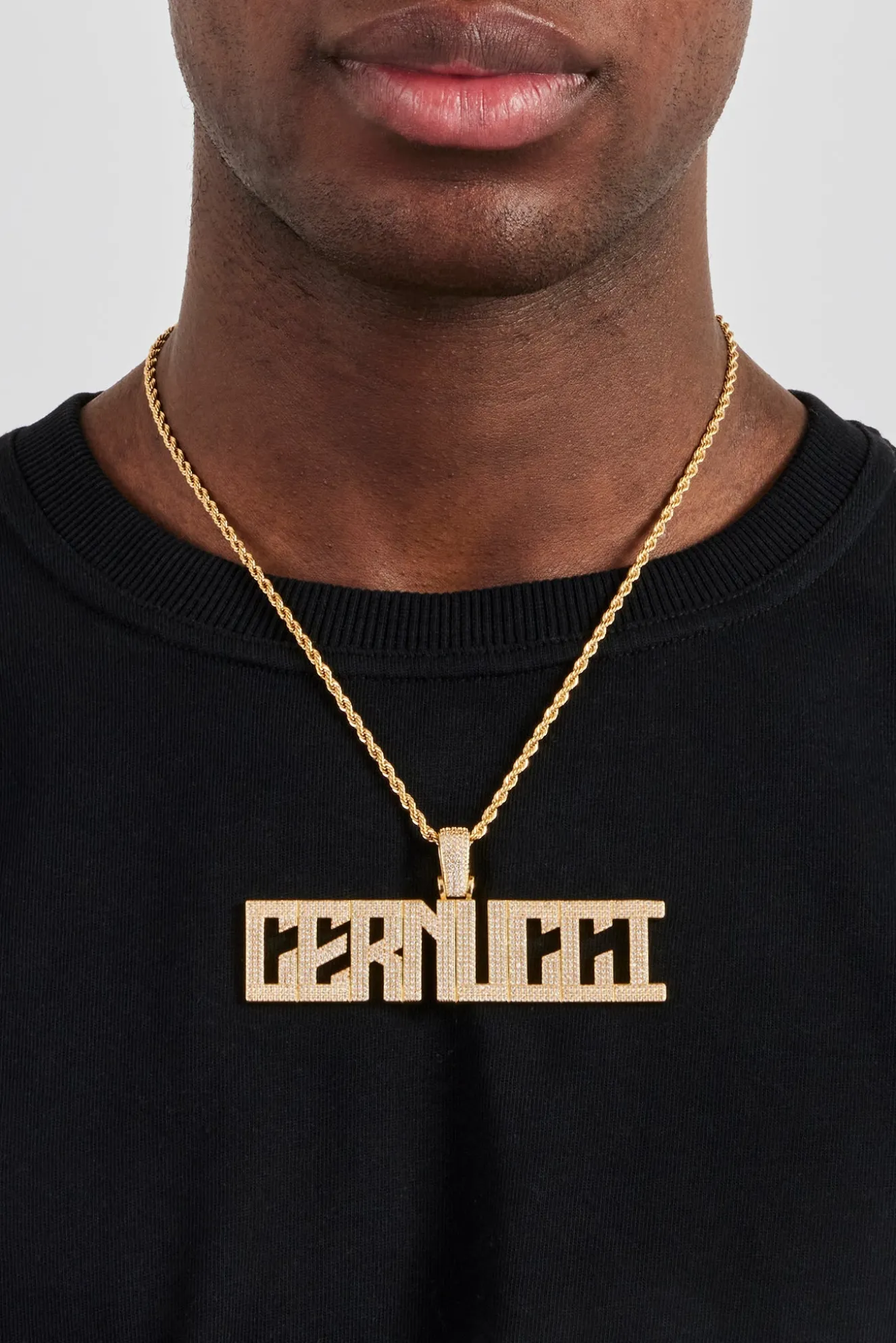 Calvera Font Pendant - 22mm - Gold