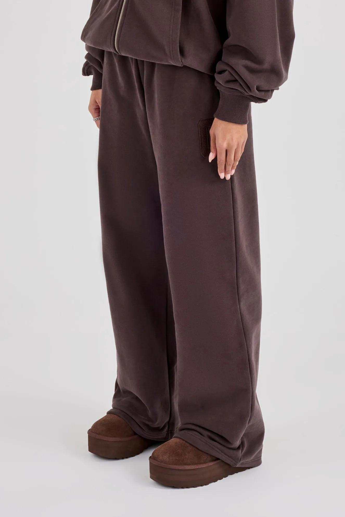 C Embroidered Wide Leg Jogger - Coffee