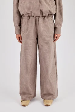 Check Nylon Jogger - Beige