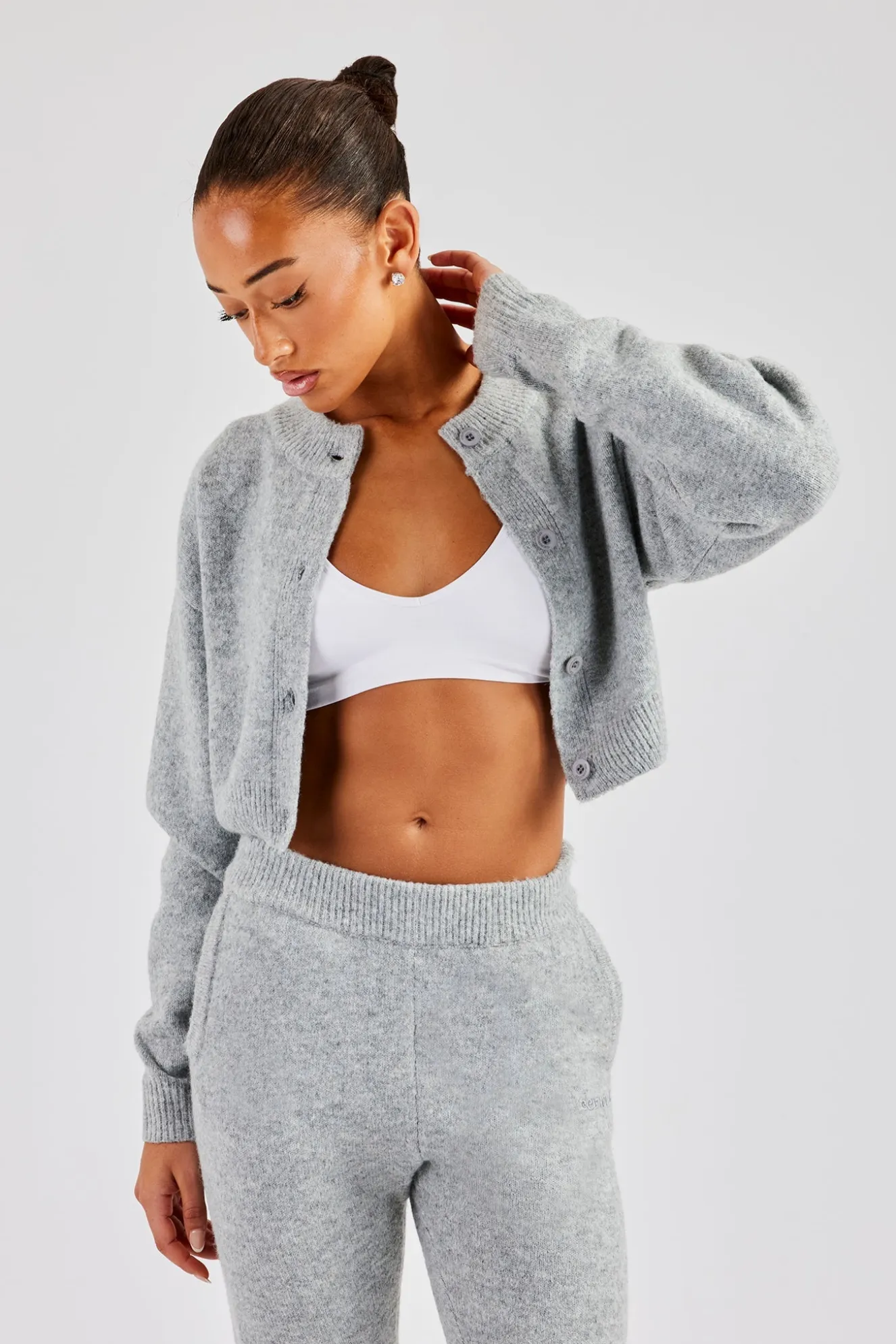 Cropped Knitted Cardigan - Grey