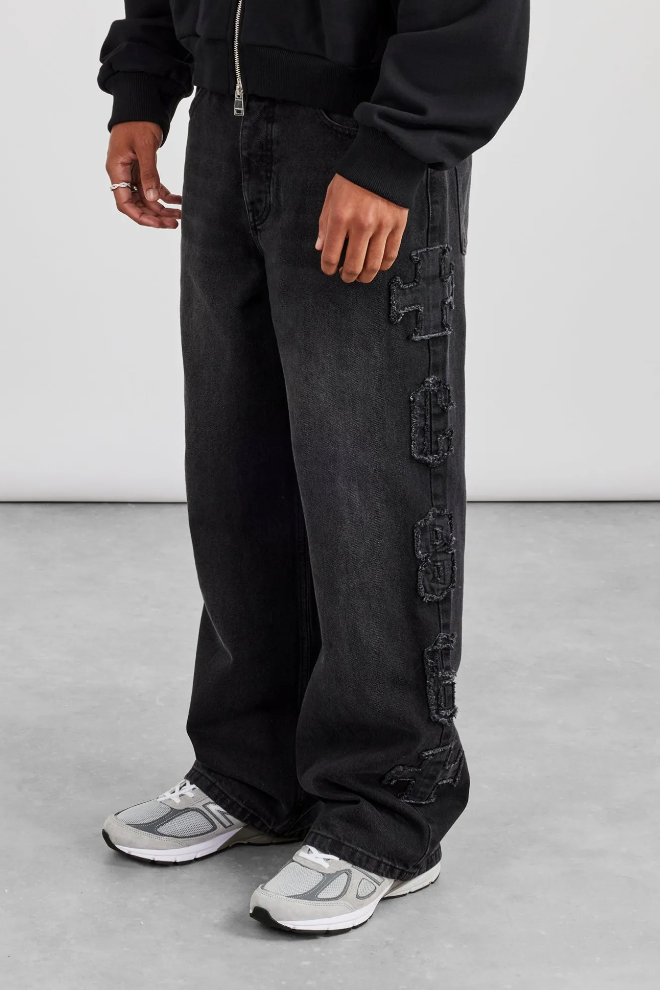 Denim Applique C86 Baggy Jean - Washed Black