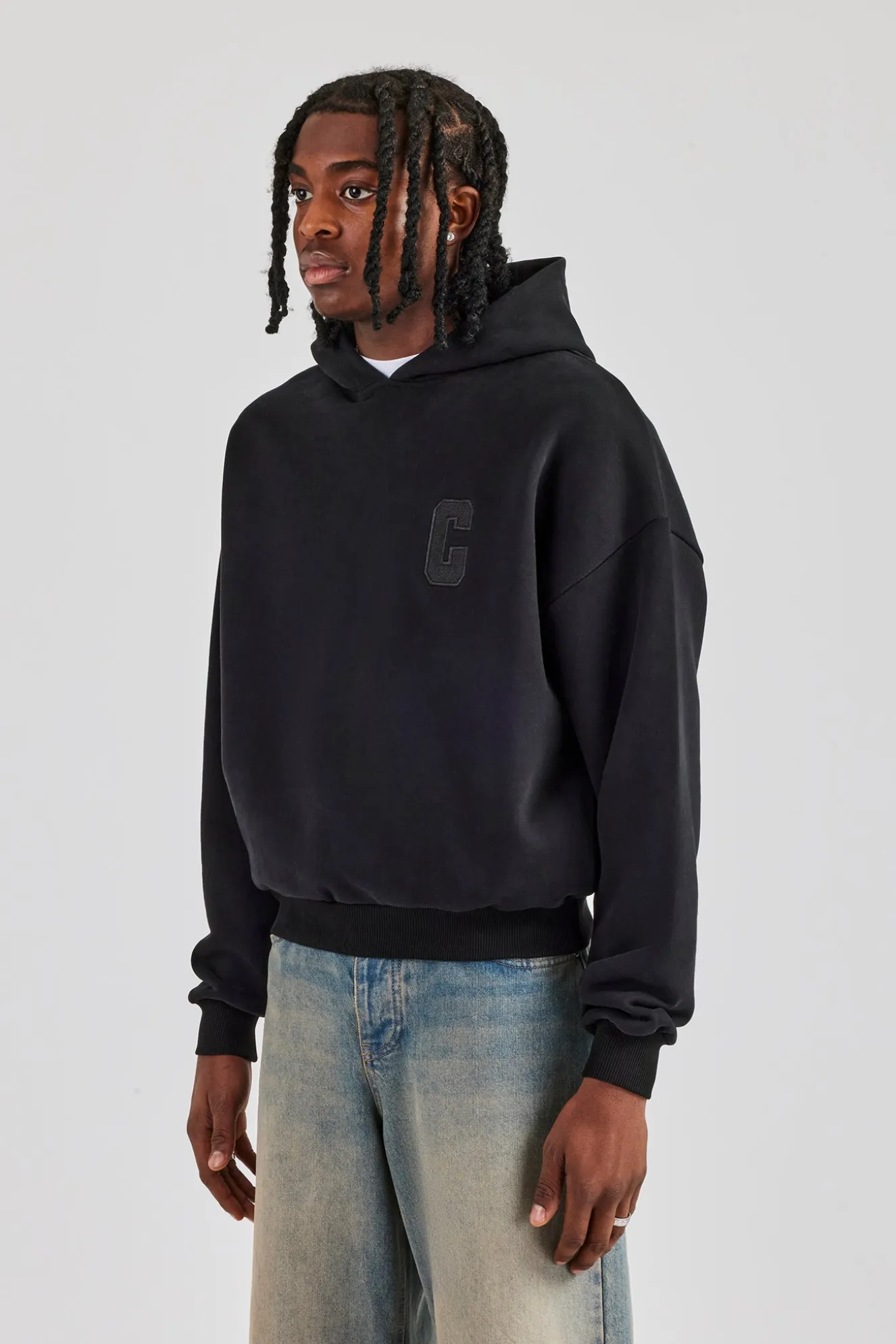 Embroidered C Boxy Hoodie - Black