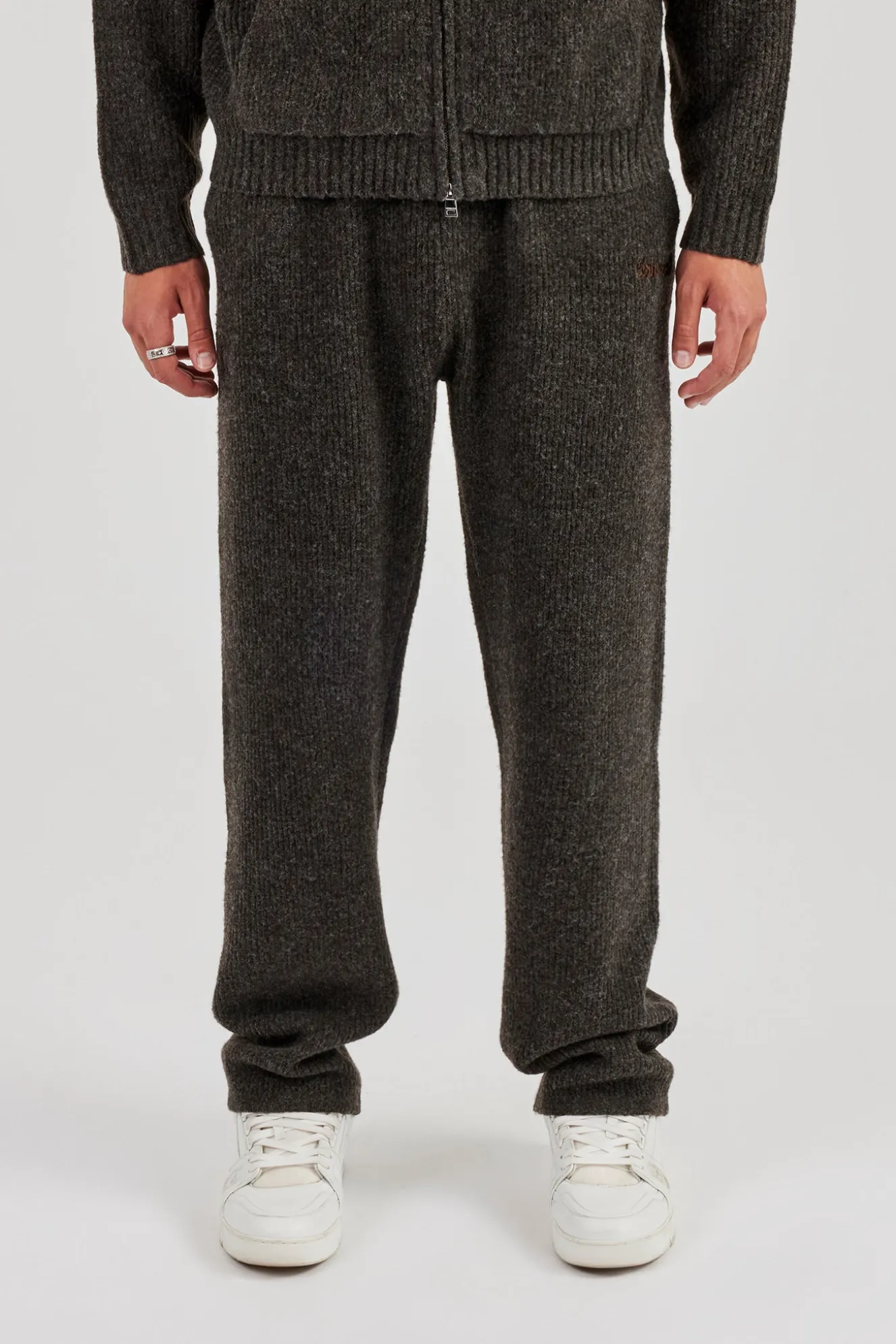 Embroidered Knitted Jogger - Chocolate