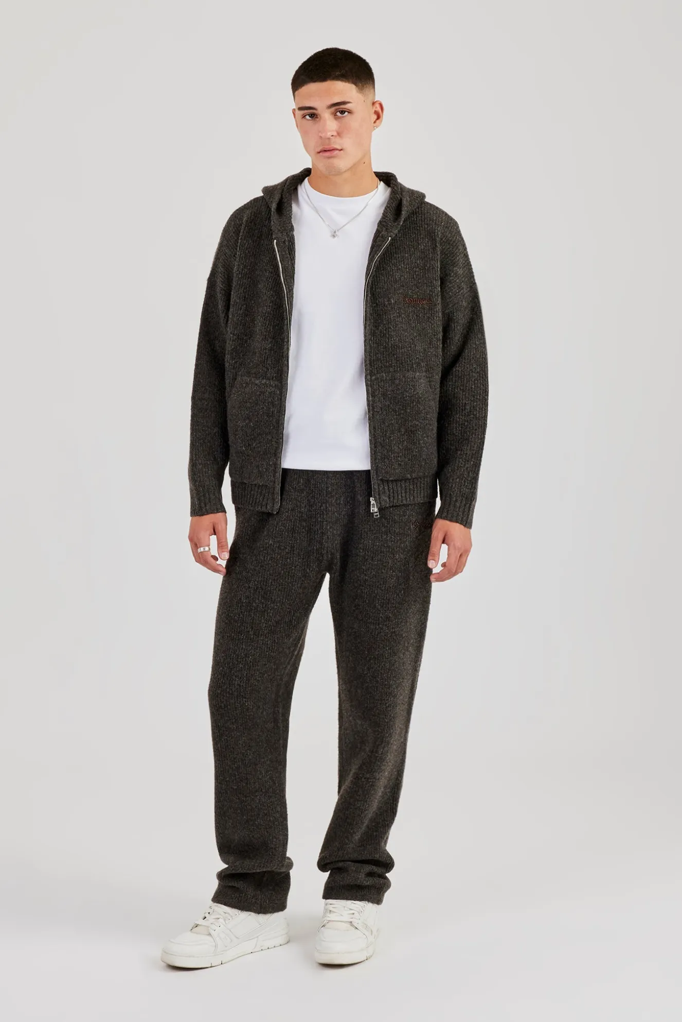 Embroidered Knitted Jogger - Chocolate