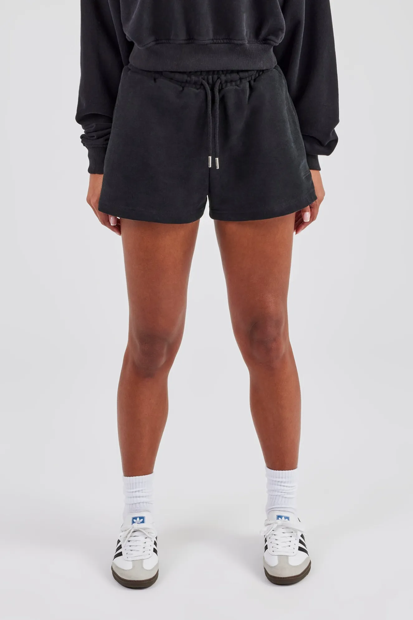 Embroidered Short - Black