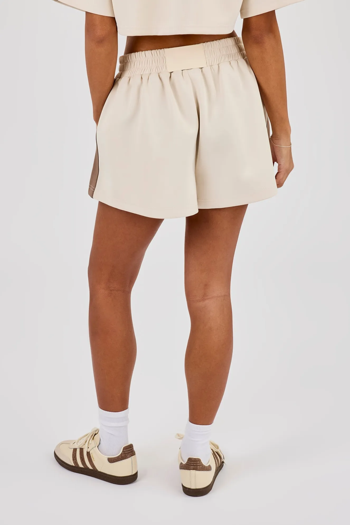 Embroidered Taping Short - Off White