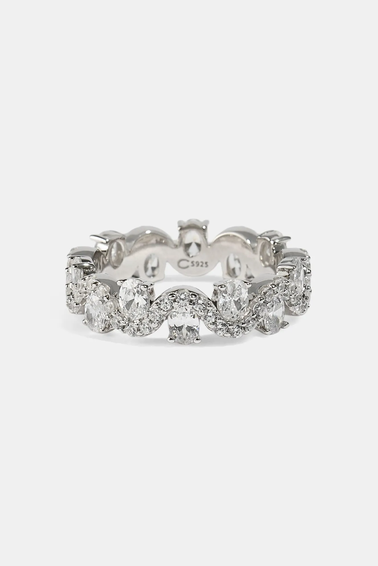 Iced Ripple & Stone Band Ring - White