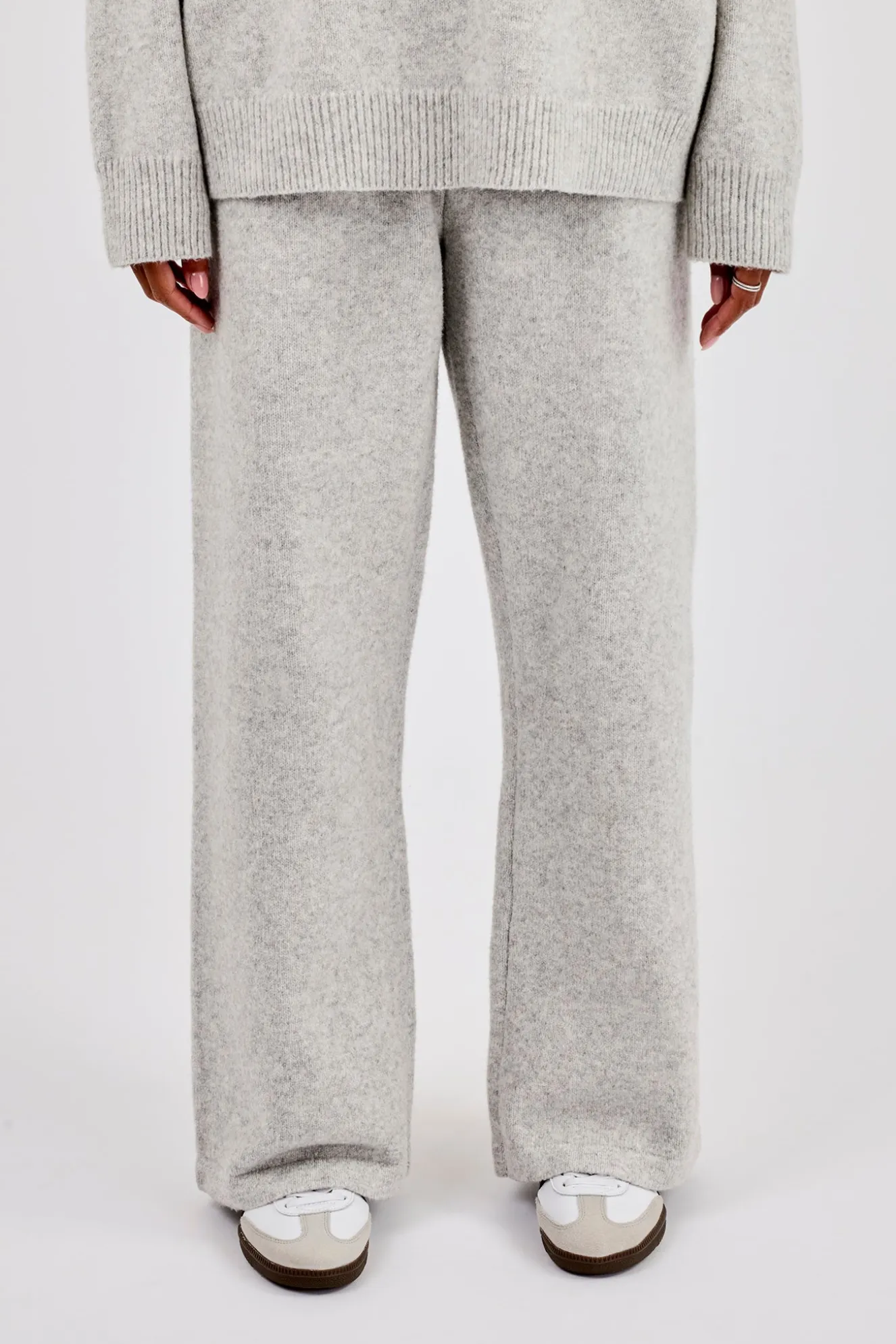 Knit Logo Jogger - Grey