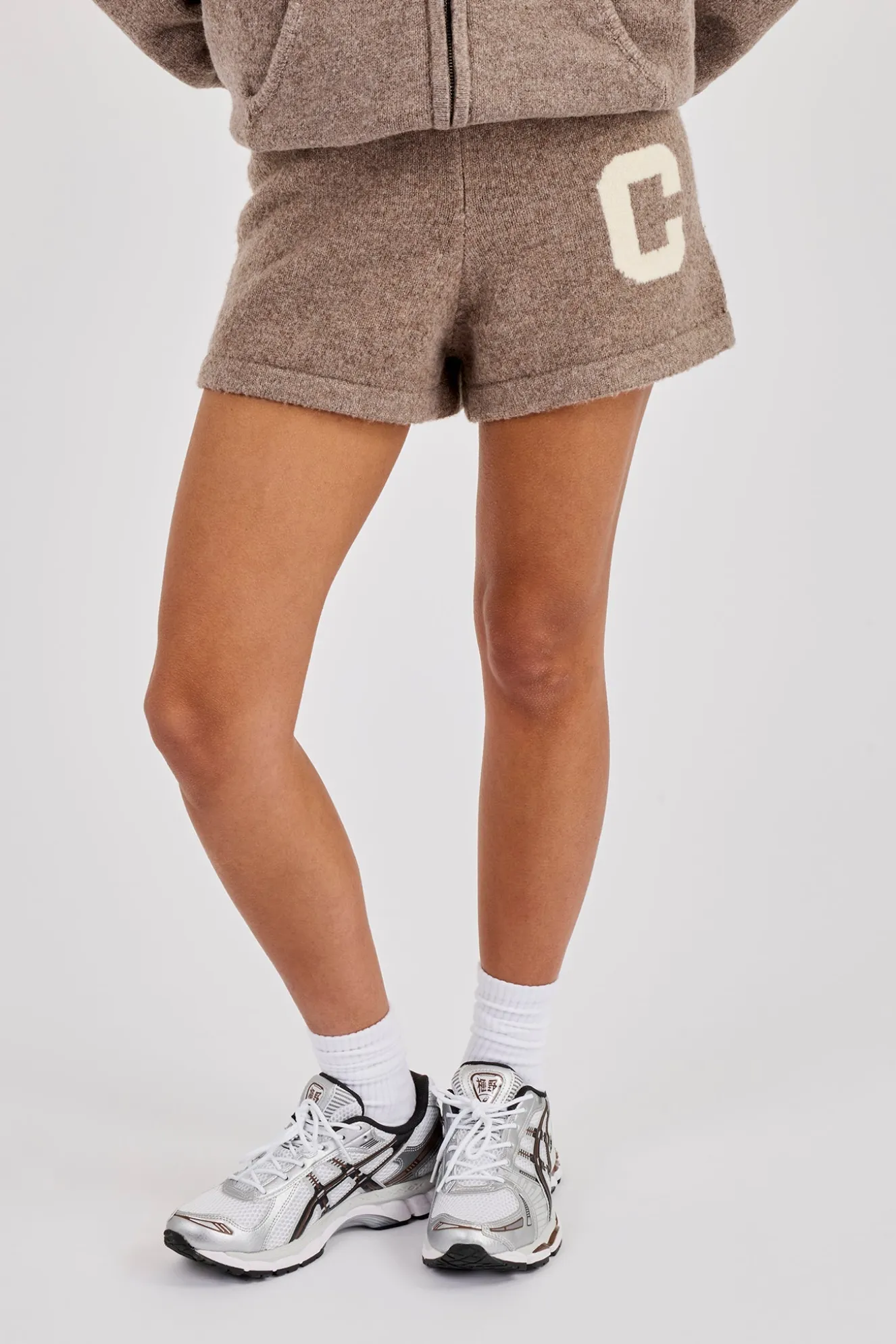 Knitted C Short - Taupe