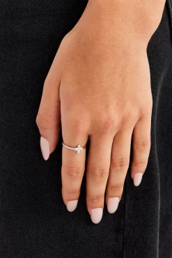 8mm Iced Pave Motif Ring - White