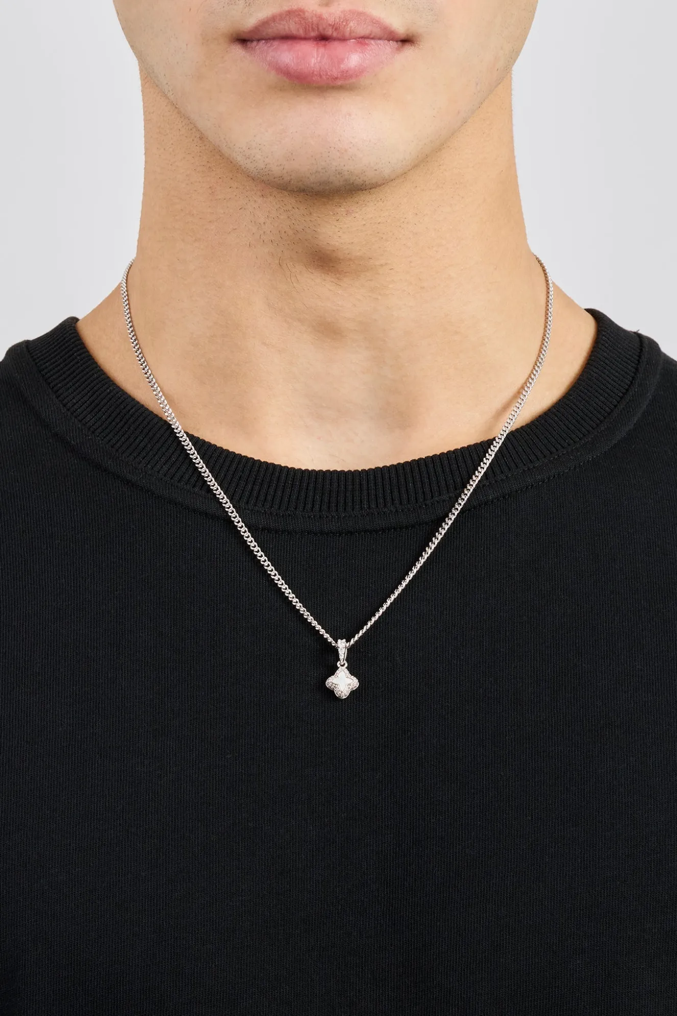 Mother of Pearl Motif Cuban Necklace - 10mm