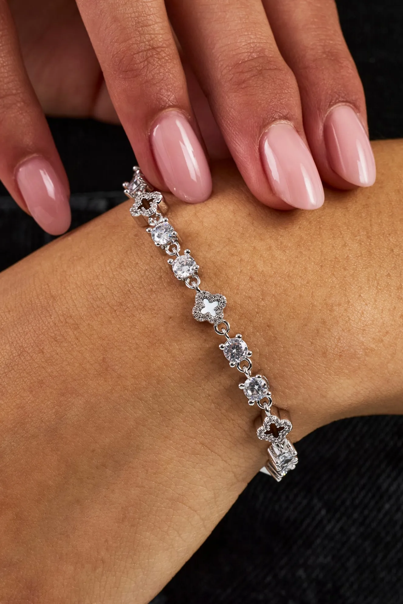 Motif & Circle CZ Multigem Bracelet - 6mm - White