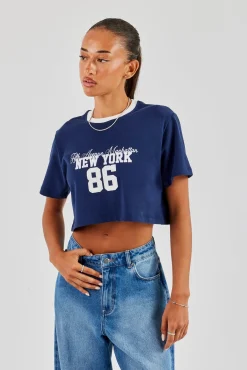 New York Contrast Cropped T-Shirt - Navy Blue