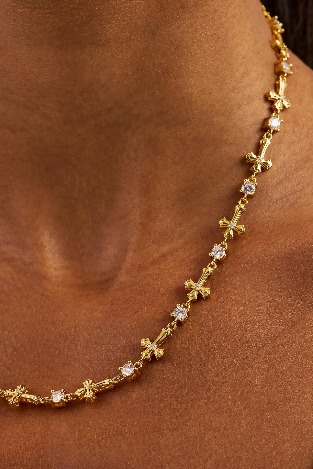 Polished Cross & Circular CZ Chain - 4mm - Gold