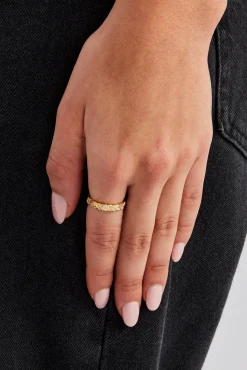 Polished & Iced Woven Ring - 5mm - Gold