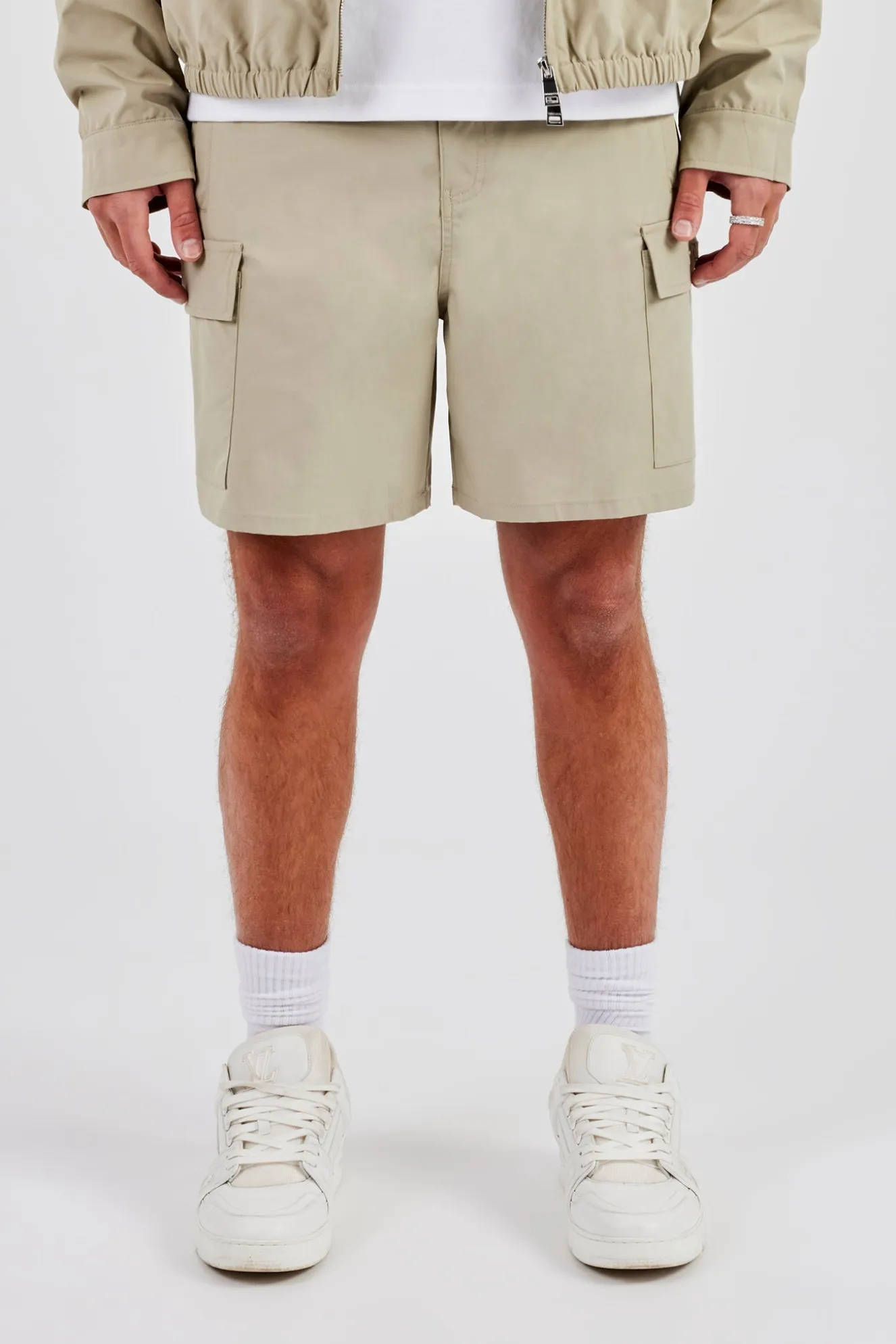 Relaxed Cargo Short - Stone