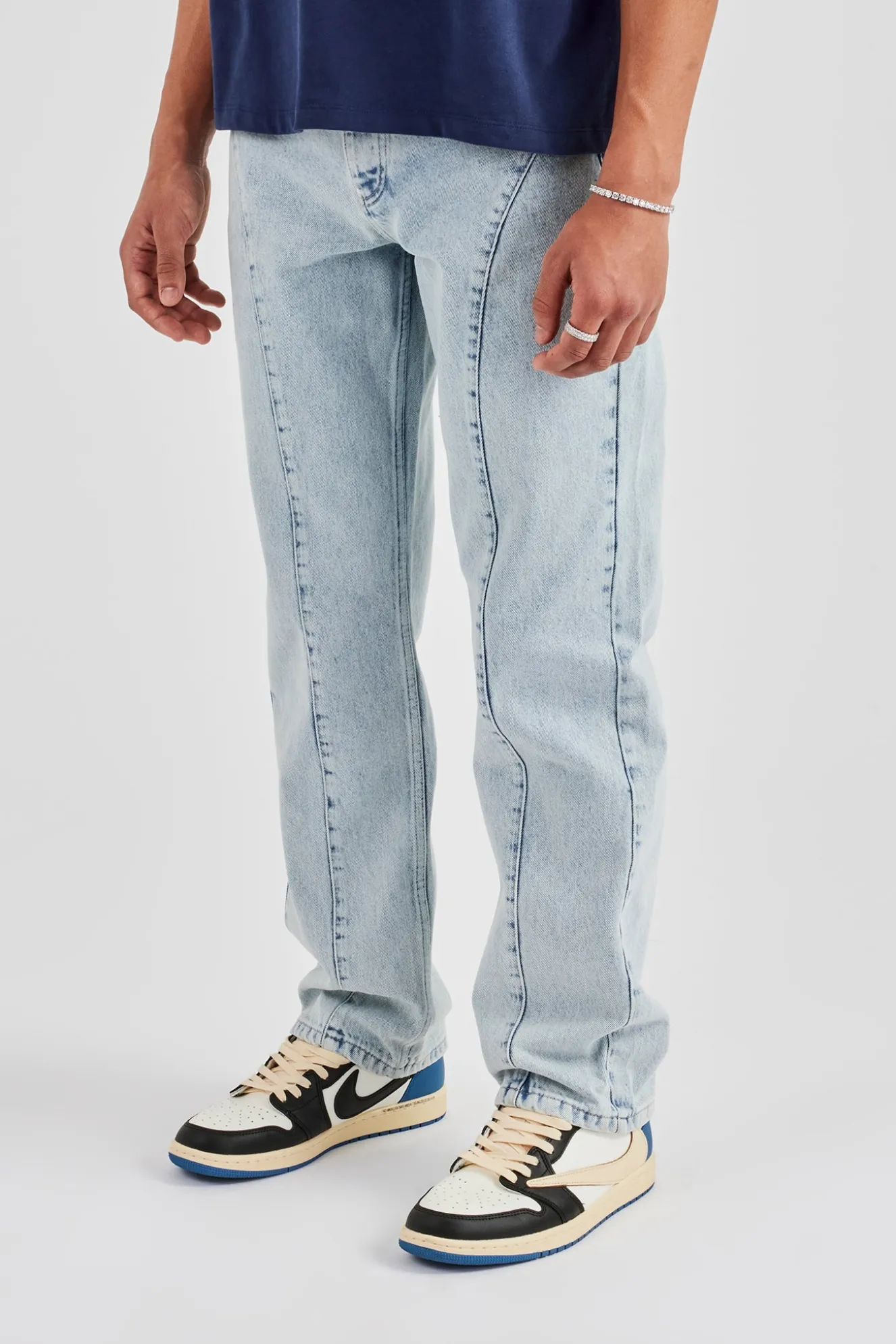 Seam Detail Straight Leg Jean - Light Blue