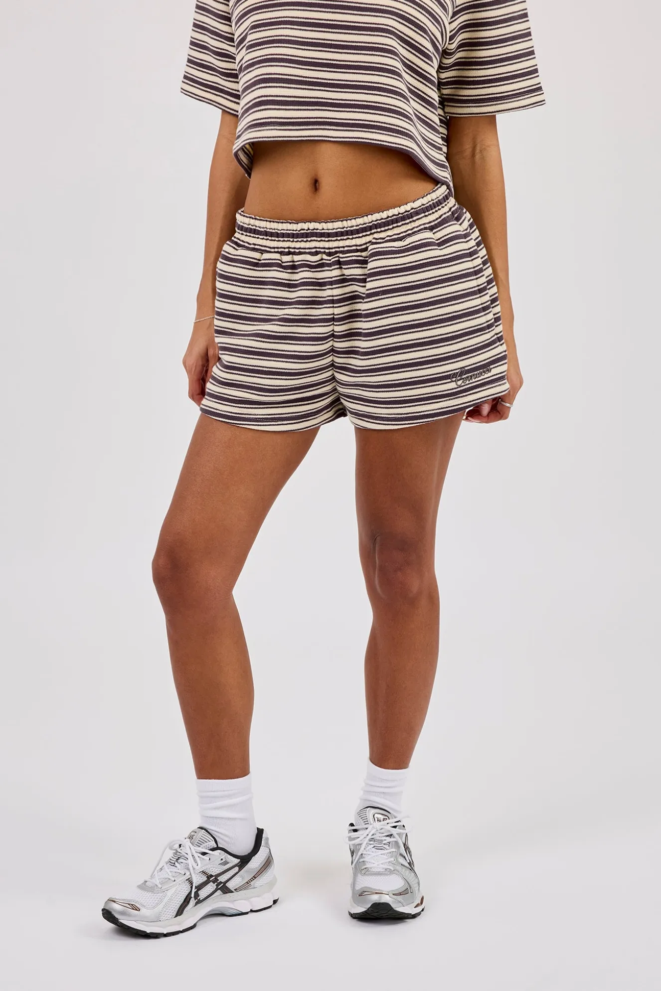 Textured Stripe Short - Brown