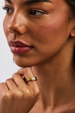 Triple Row Polished Stone Ring - 8mm - Gold