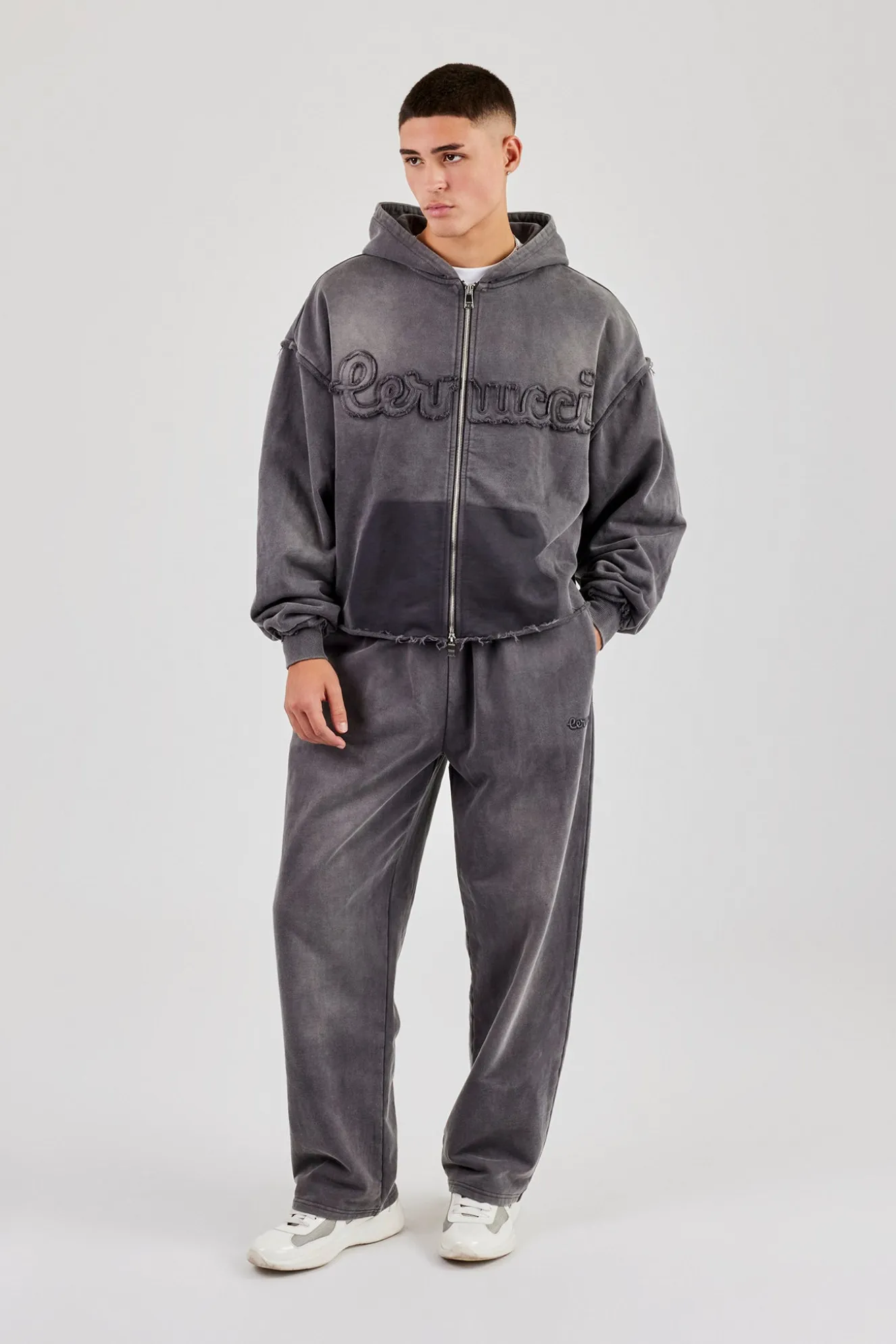 Washed Relaxed Jogger - Grey