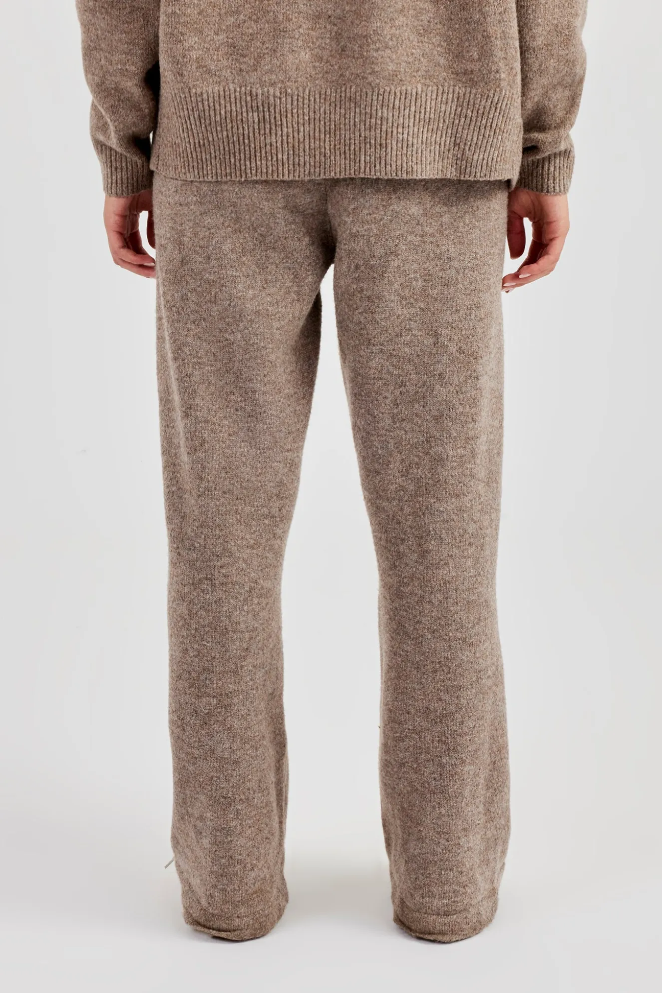 Wide Leg Knitted Jogger - Taupe